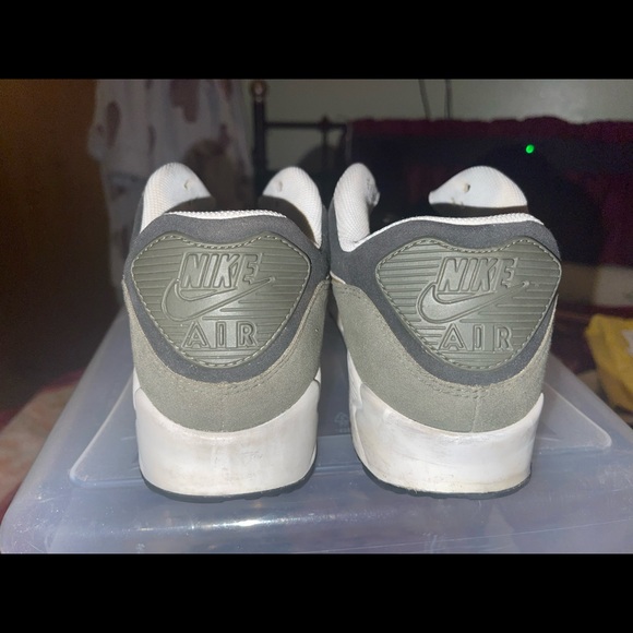 Nike Air Max - Picture 4 of 8